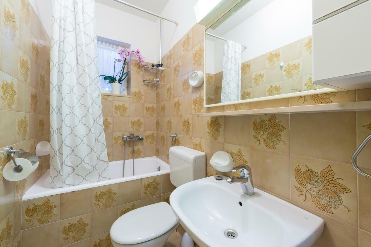 Апартаменты Apartman Lu Мокошица Экстерьер фото